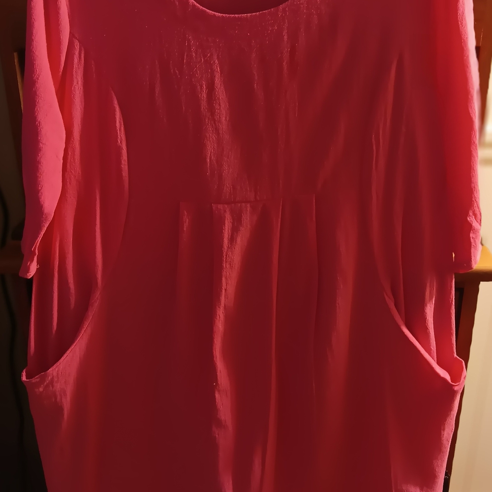 Chic Pink Dress With Pockets On Each Hip